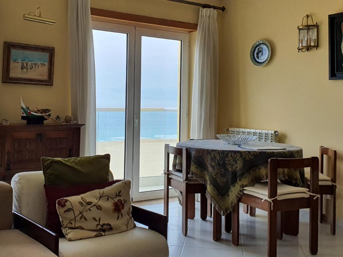 Nazare Apartamento Em Frente Ao Mar Extérieur photo